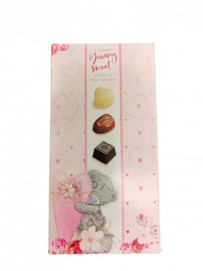 Me to you Belgian chocolates - Kimm & Millers Tatty Teddy Bear Me To You Belgian Assorted Chocolate Selection with Love. This pack contains 10 chocolates. Weight: 125 gm Buttercups & Daisies Florist Birmingham offers this Me to you Belgian chocolates as a simple way to add personality to an appropriate gift order. Its simple presentation makes it useful when a small additional gesture feels right for the recipient. Availability can vary, so the exact presentation supplied will follow the current product options shown when...